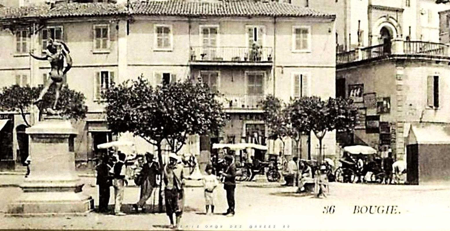 996- Bougie - Place Gueydon2.jpg